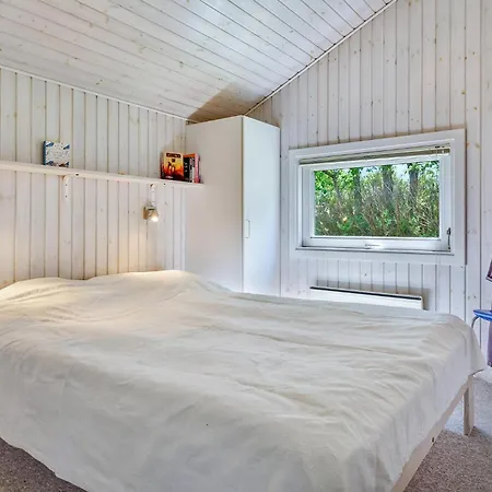 Stunning In With Wifi Holiday home