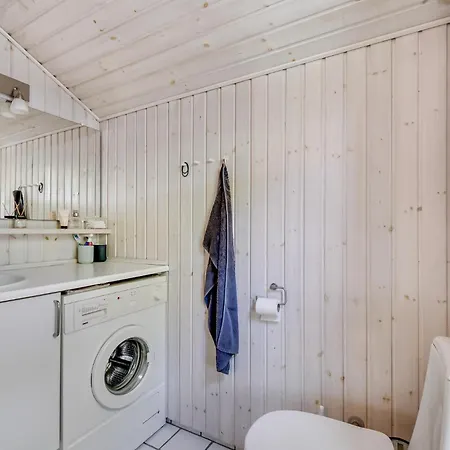 Stunning In With Wifi Holiday home Humble