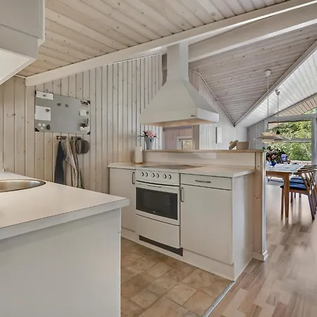 Holiday home Stunning In With Wifi
