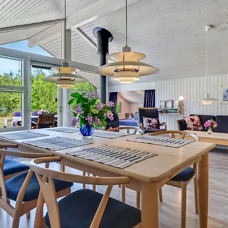 Stunning In With Wifi Holiday home *